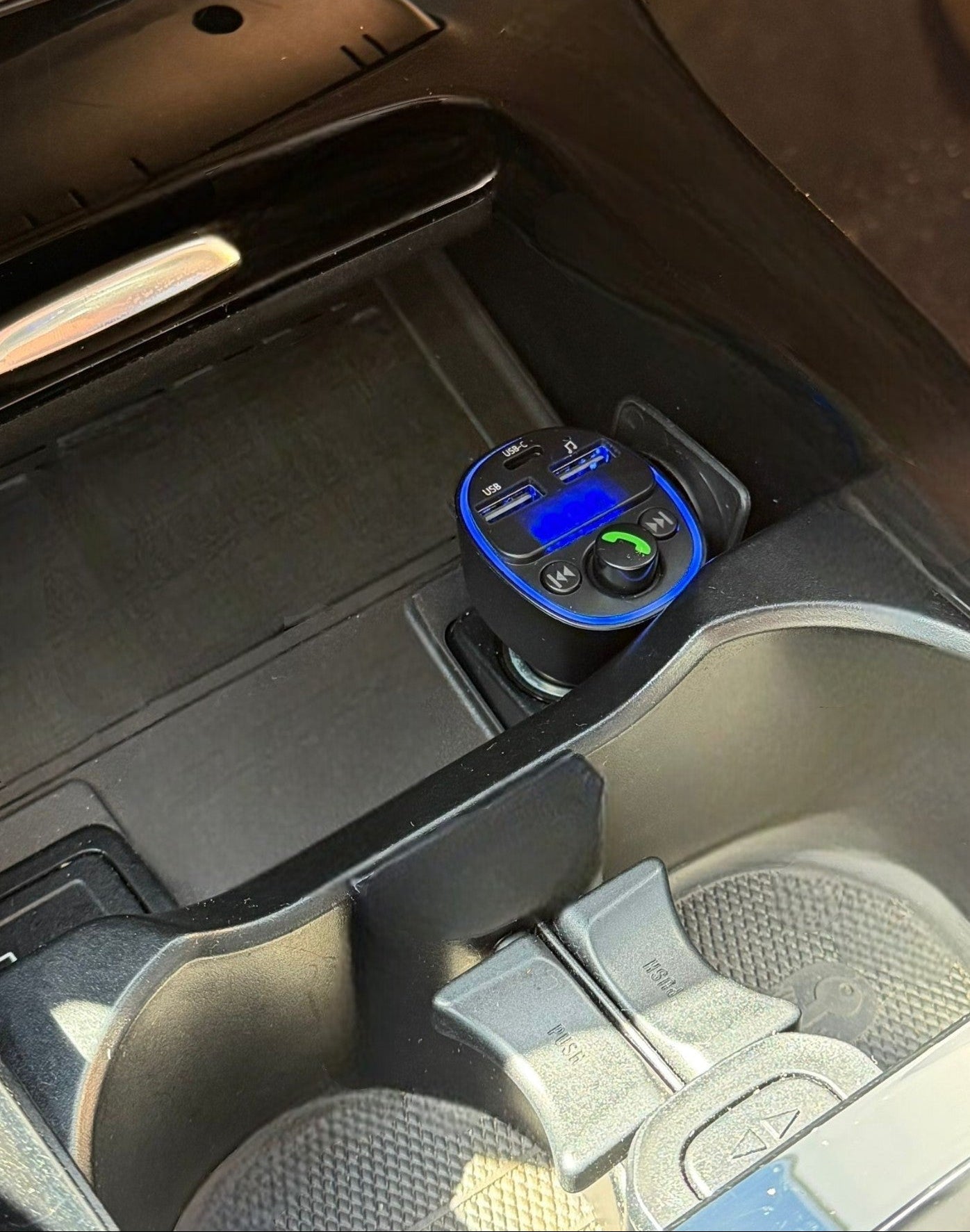 Bluetooth / FM Transmitter - BlueCruise